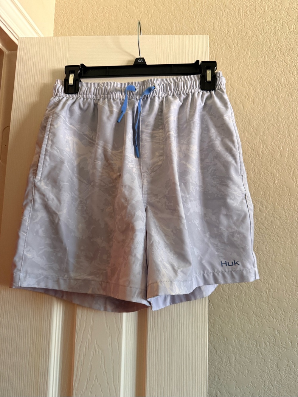 Huk Men’s Light Gray Camo Swim Trunks with Blue Drawstring